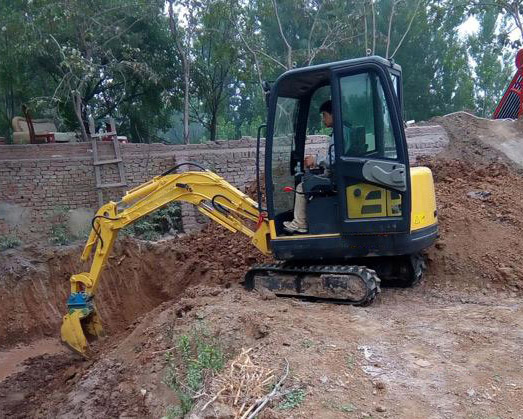 小型挖掘機操作規(guī)程